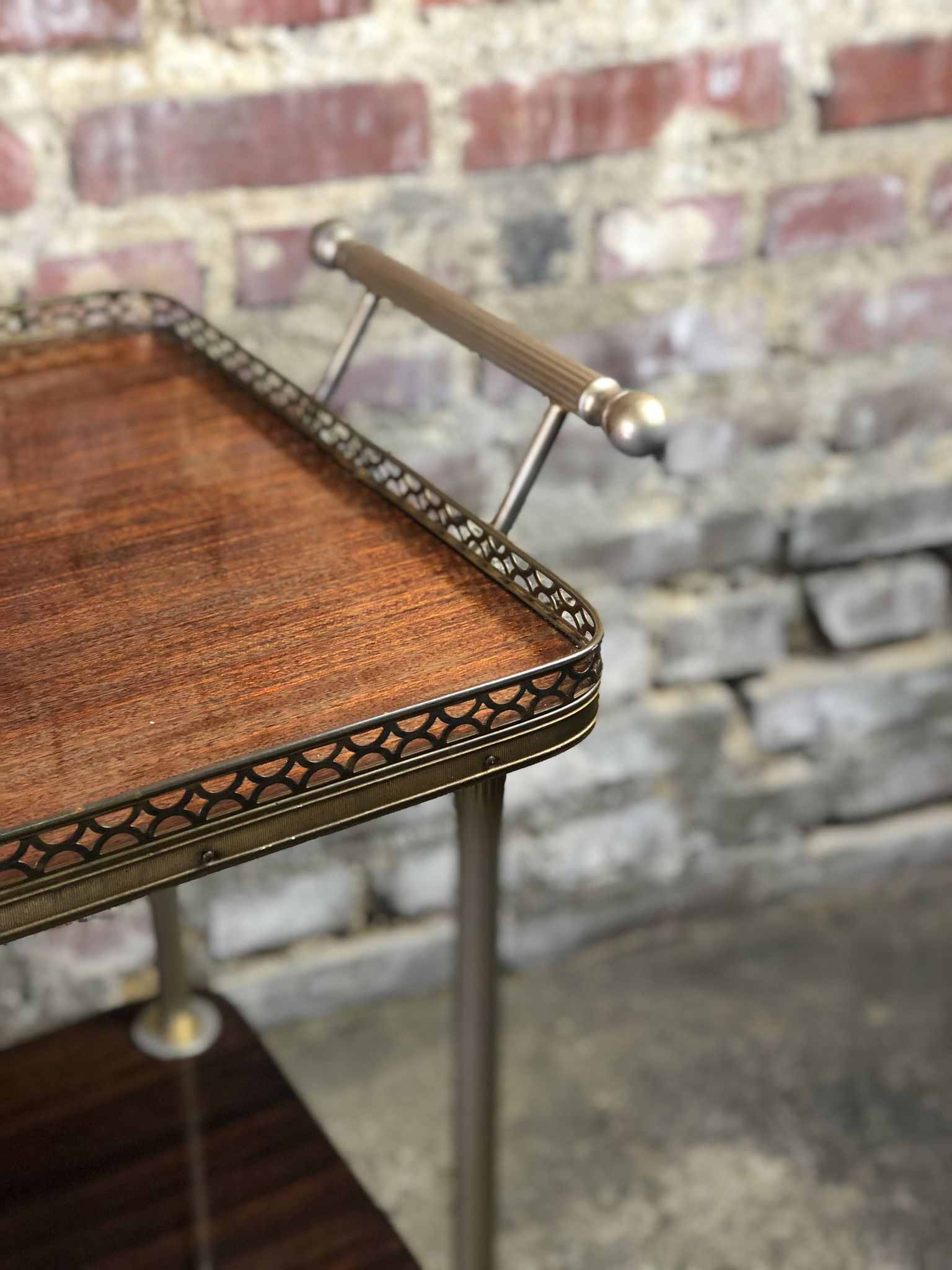 Vintage brass rolling table with 2 trays 70'S