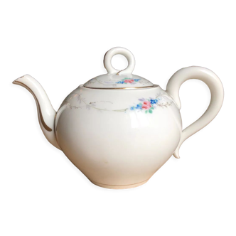 Porcelain teapot