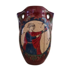 Vase à décor de la tapisserie