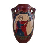 Vase decorated with the Bayeux tapestry of l.-e. desmant