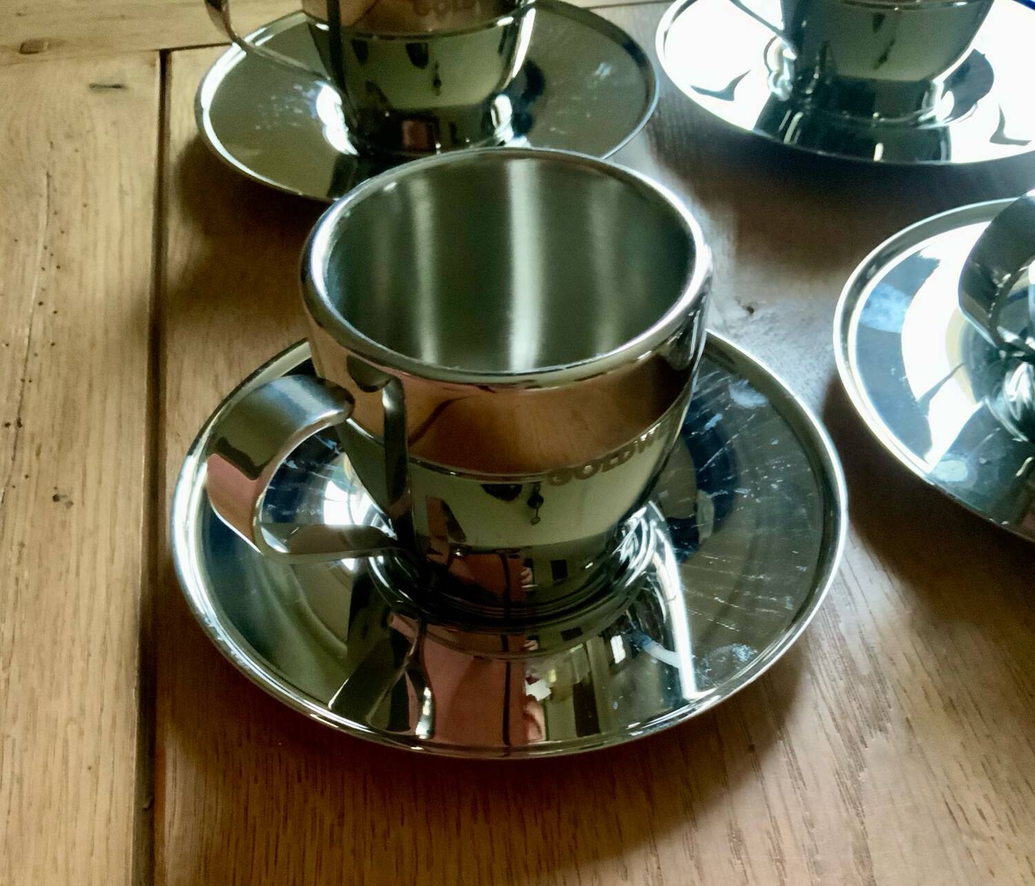 Set of 6 "Space Age" mirror polished stainless steel espresso cups - Sola Swi