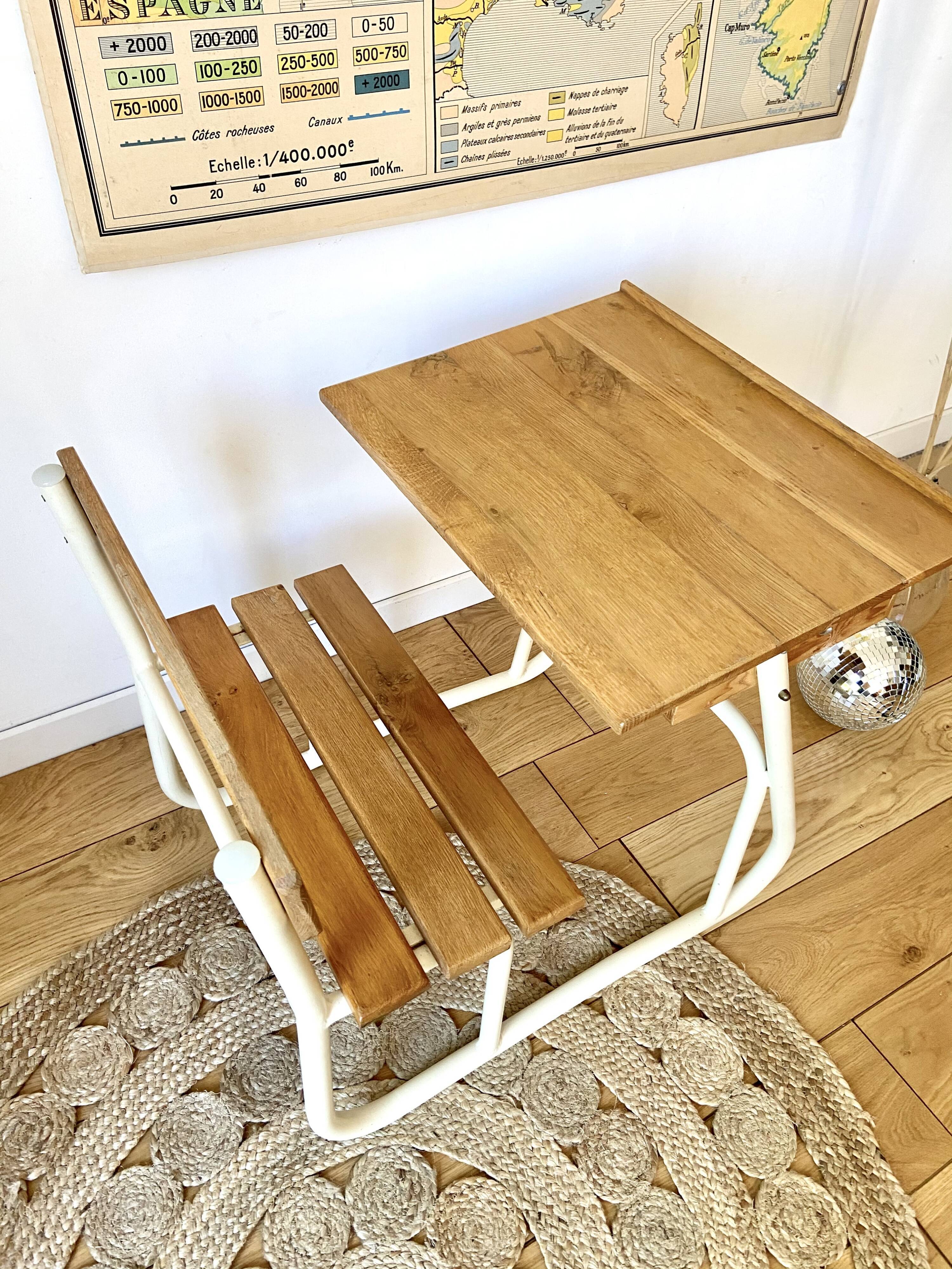 Bureau enfant tubulaire