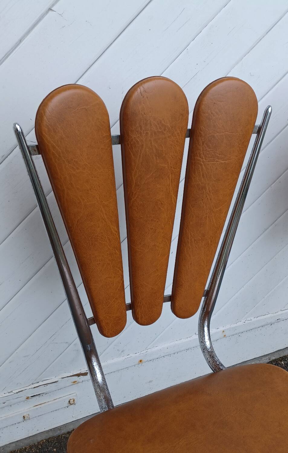 Set of 4 vintage petal chairs