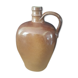Decorative pottery, jug, vase, soliflore in brown glazed sandstone