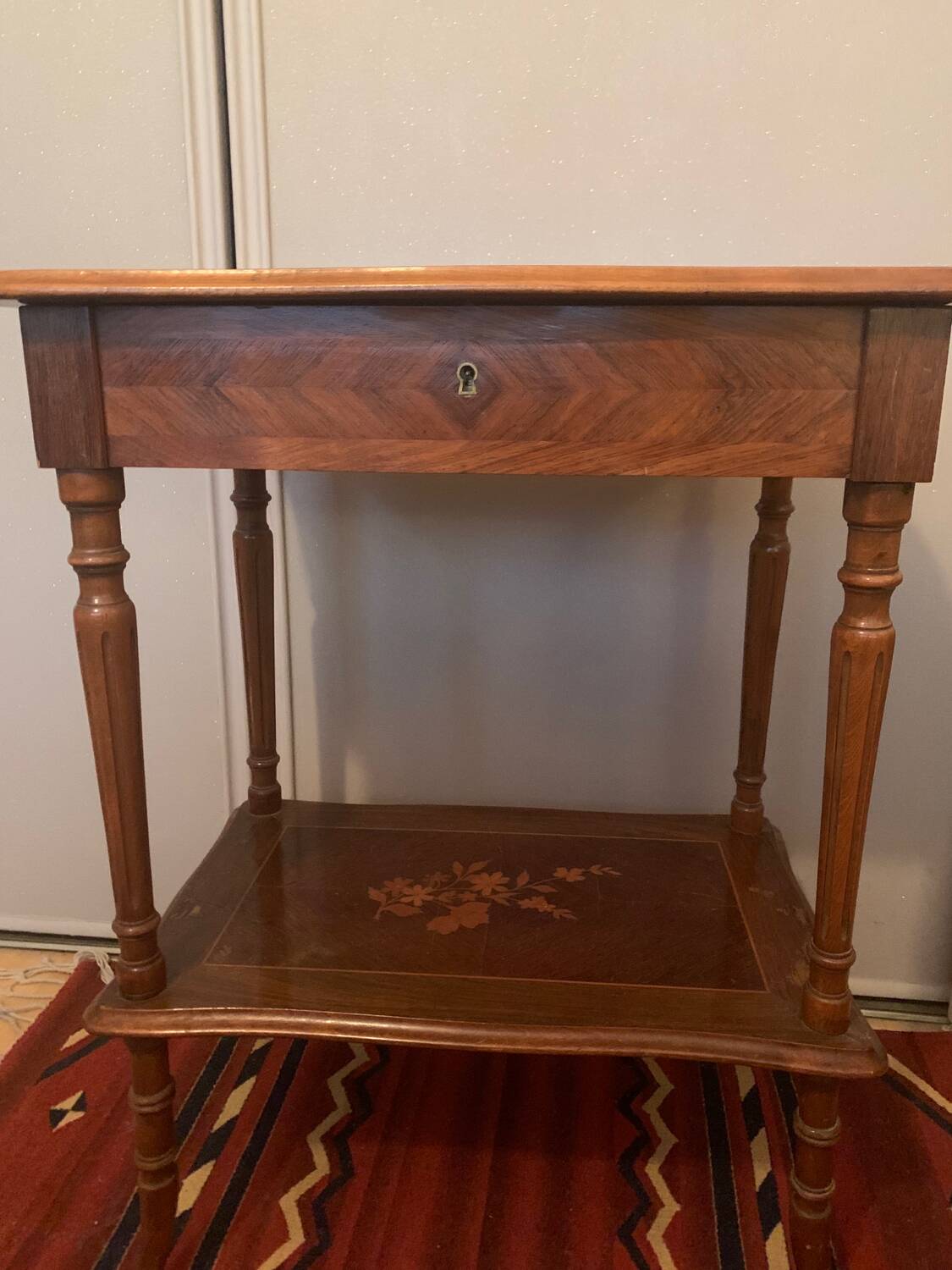 Occasional table with marquetry
