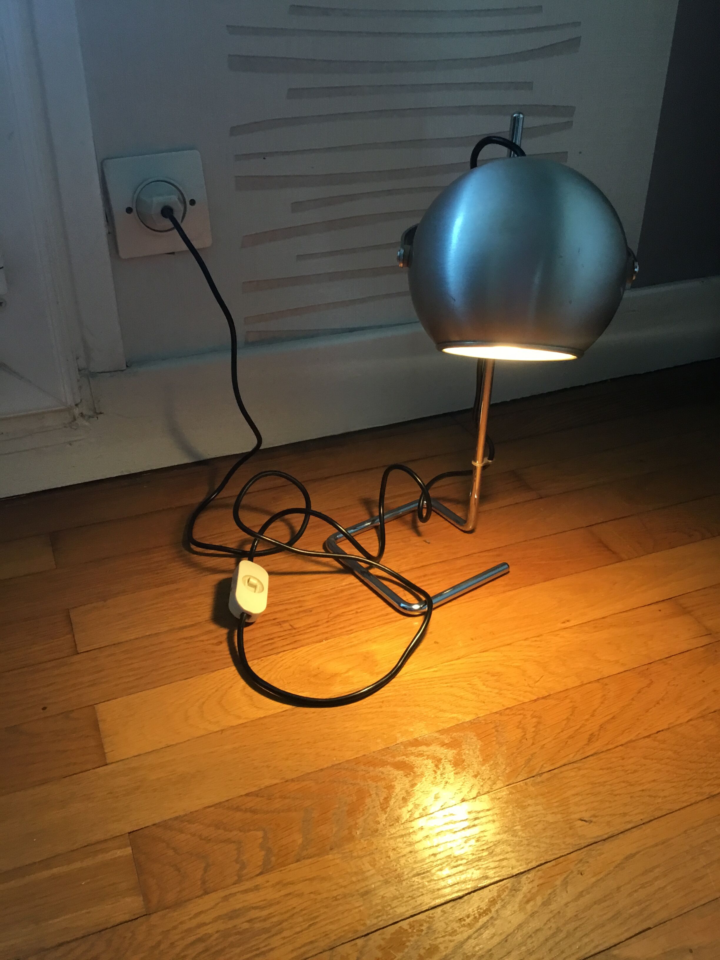 Lampe de bureau eye ball vintage