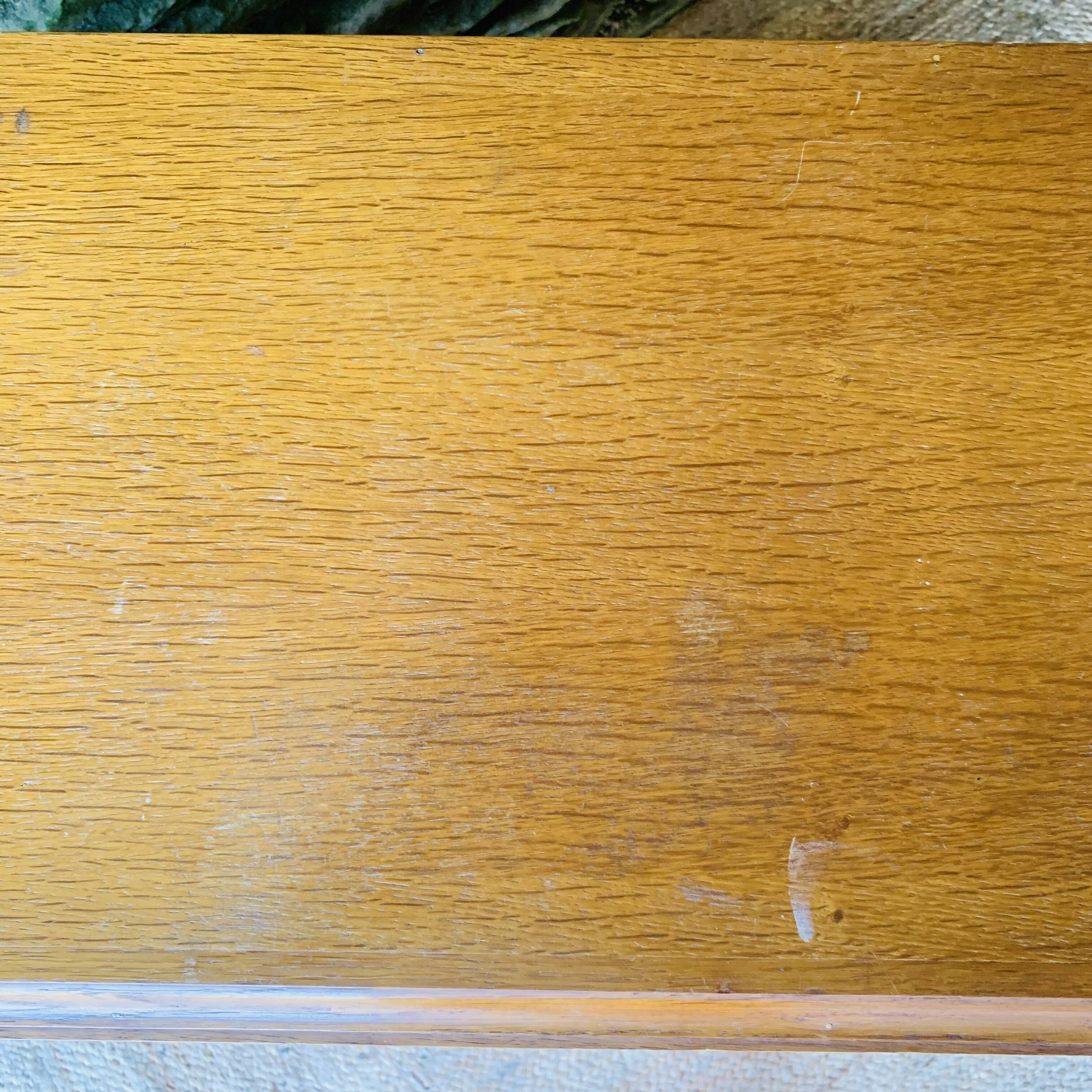 Commode vintage