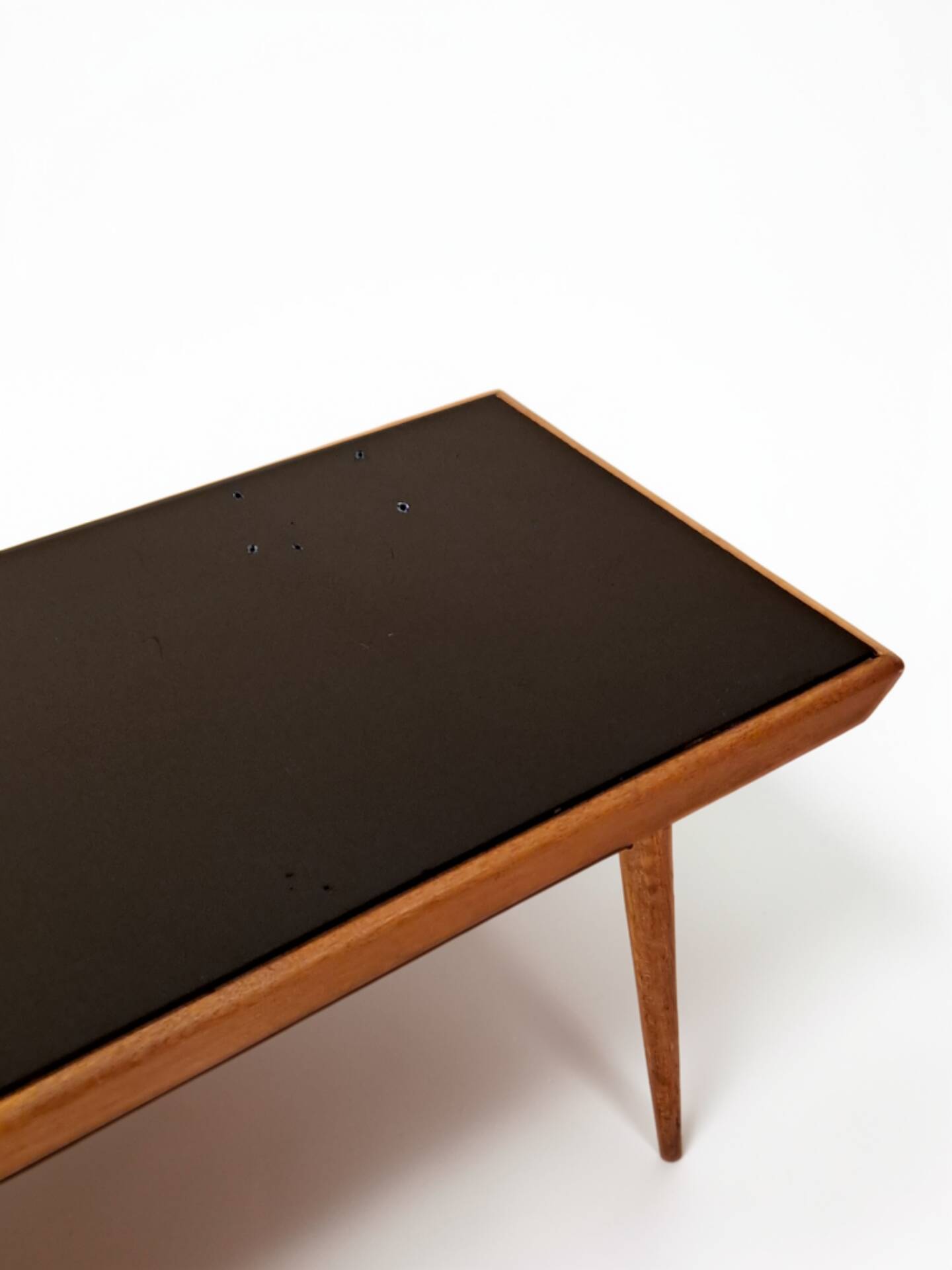 Table basse Tchécoslovaque 1960s, plateau verre noir