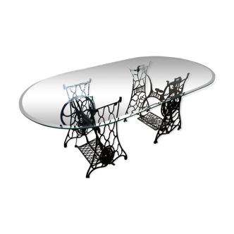 Glass tray table