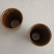 2 Digoin cups