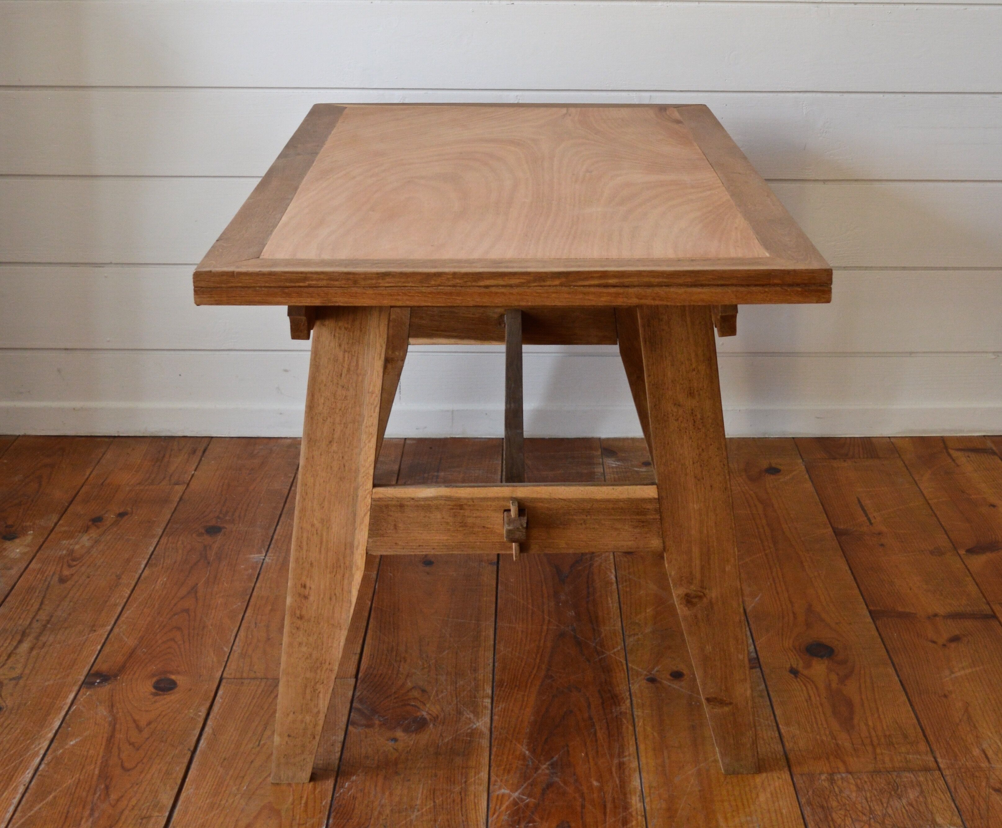 table René Gabriel