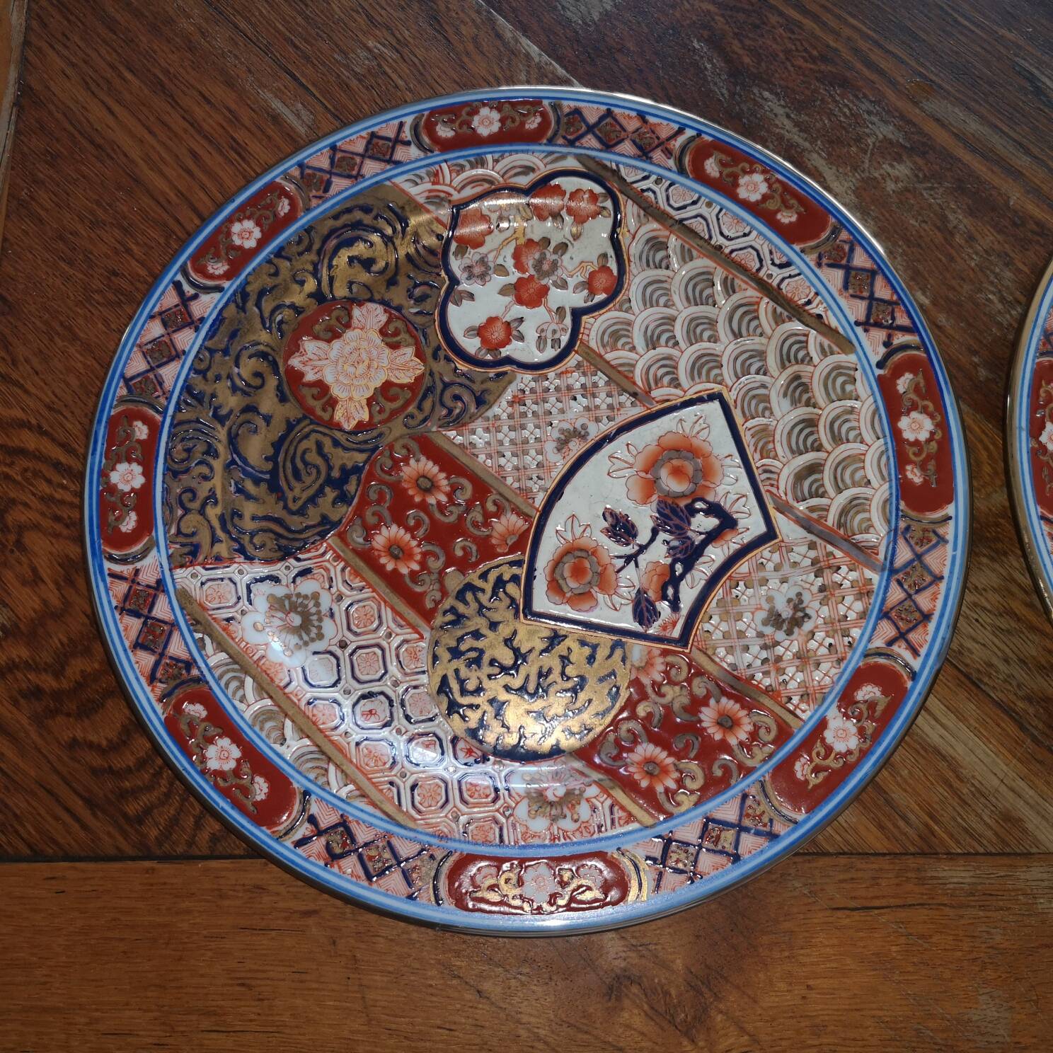large Chinese imari plate or shallow bowl with flower and fan designs