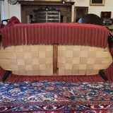 Napoleon III meridian, purple red velvet. Buttoned backrest.