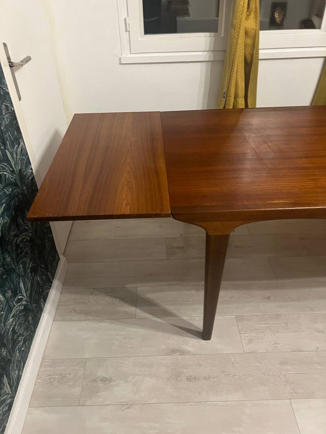 Table à manger scandinave année 60 en teck