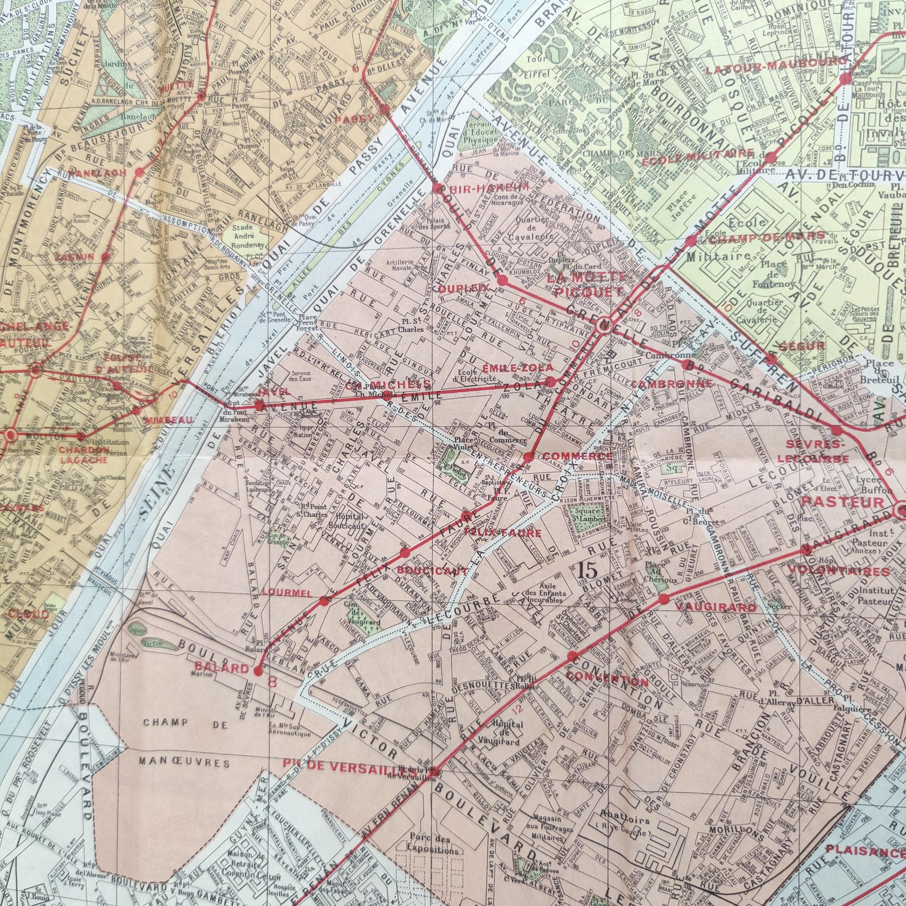 Carte vintage Paris et ses quartiers 1970