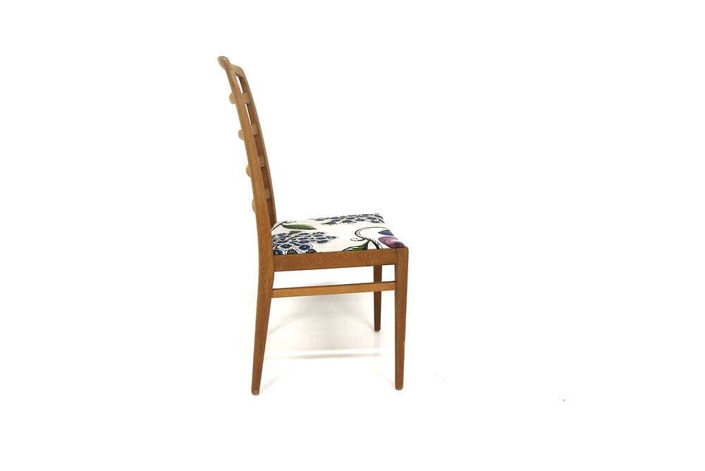 Set of 6 Scandinavian "Reno" chairs in oak, Bodafors, Sweden, 1960.