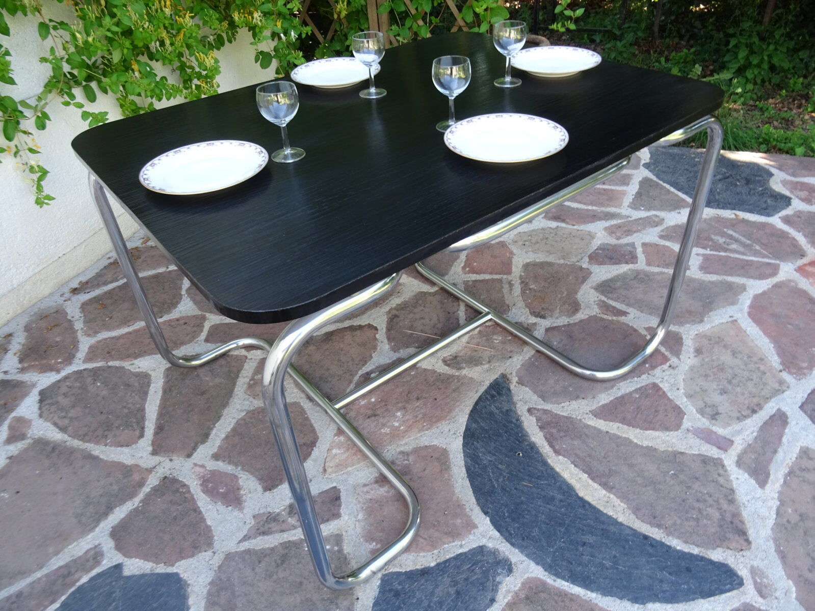 Modernist Bauhaus spirit table