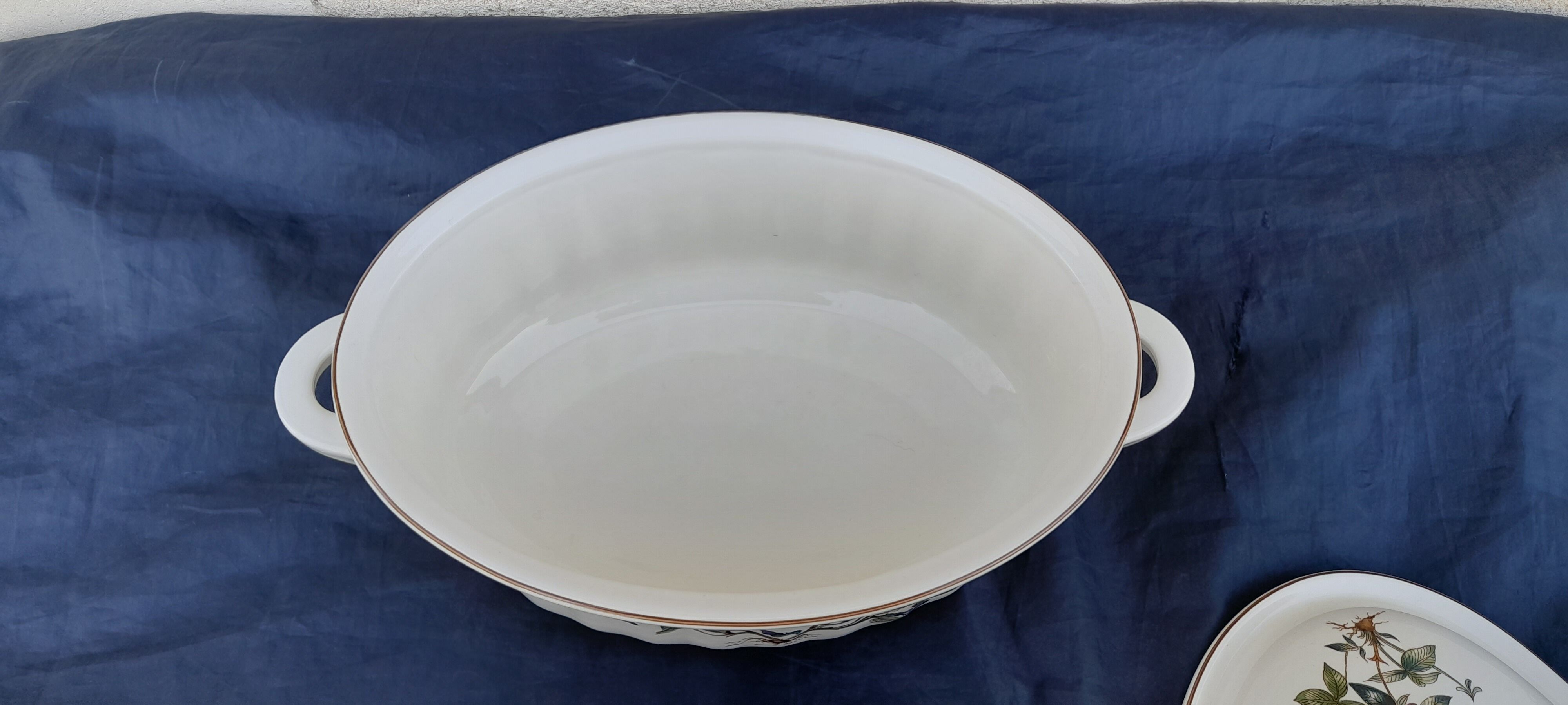 Oven dish Vilbofour Botanica porcelain fire L 34 cm Villeroy & Boch