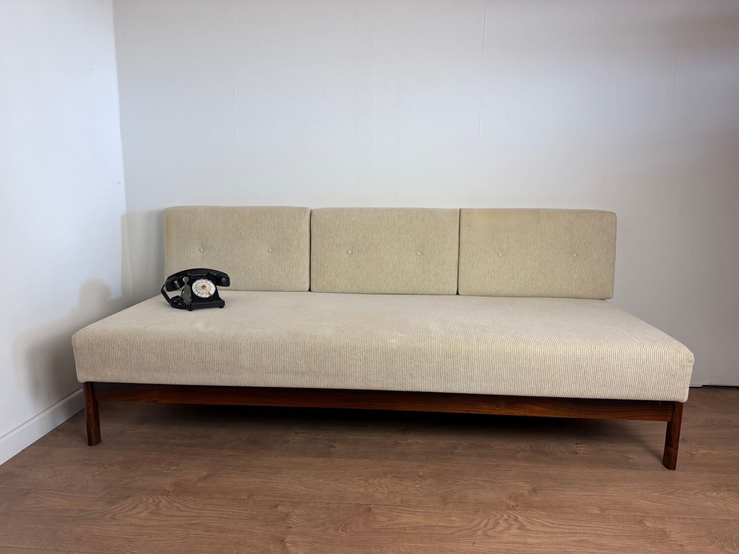 Vintage Scandinavian 3-seater sofa from the 1960s.