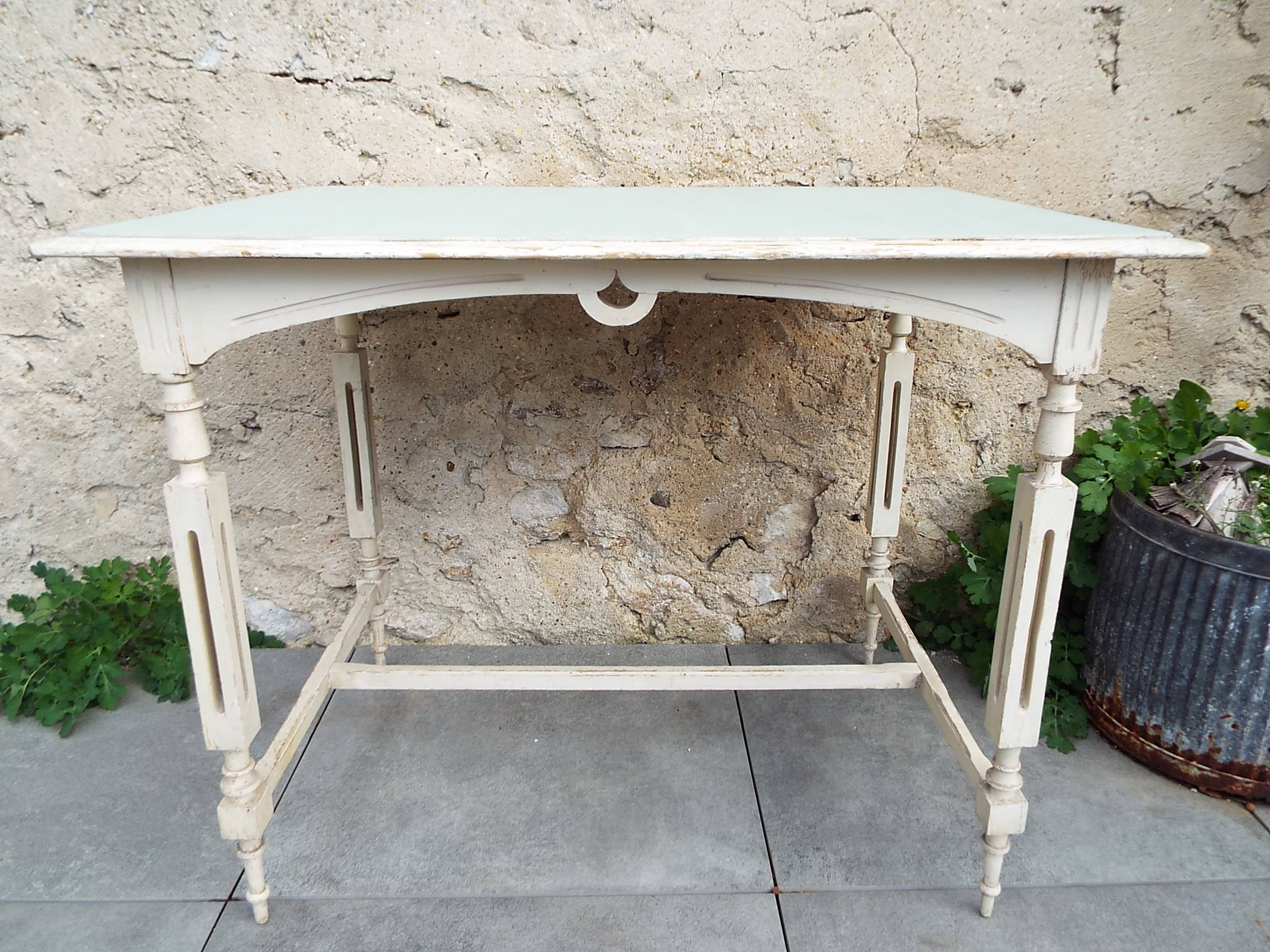 Art Deco table