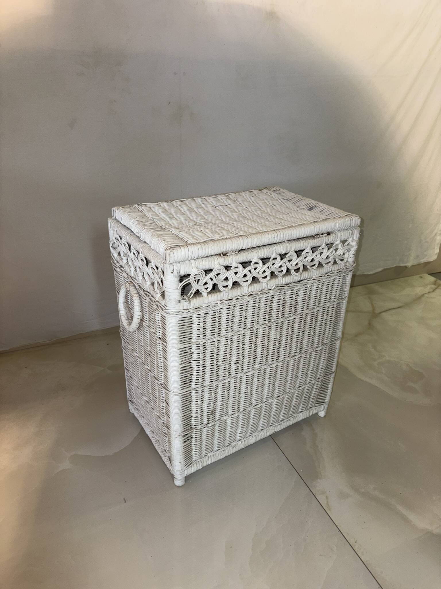 Vintage white rattan laundry basket with lid
