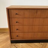 Scandinavian style chest of drawers