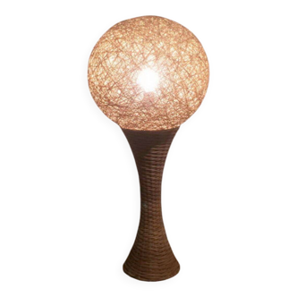 Grande lampe en rotin