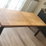 Farmhouse table