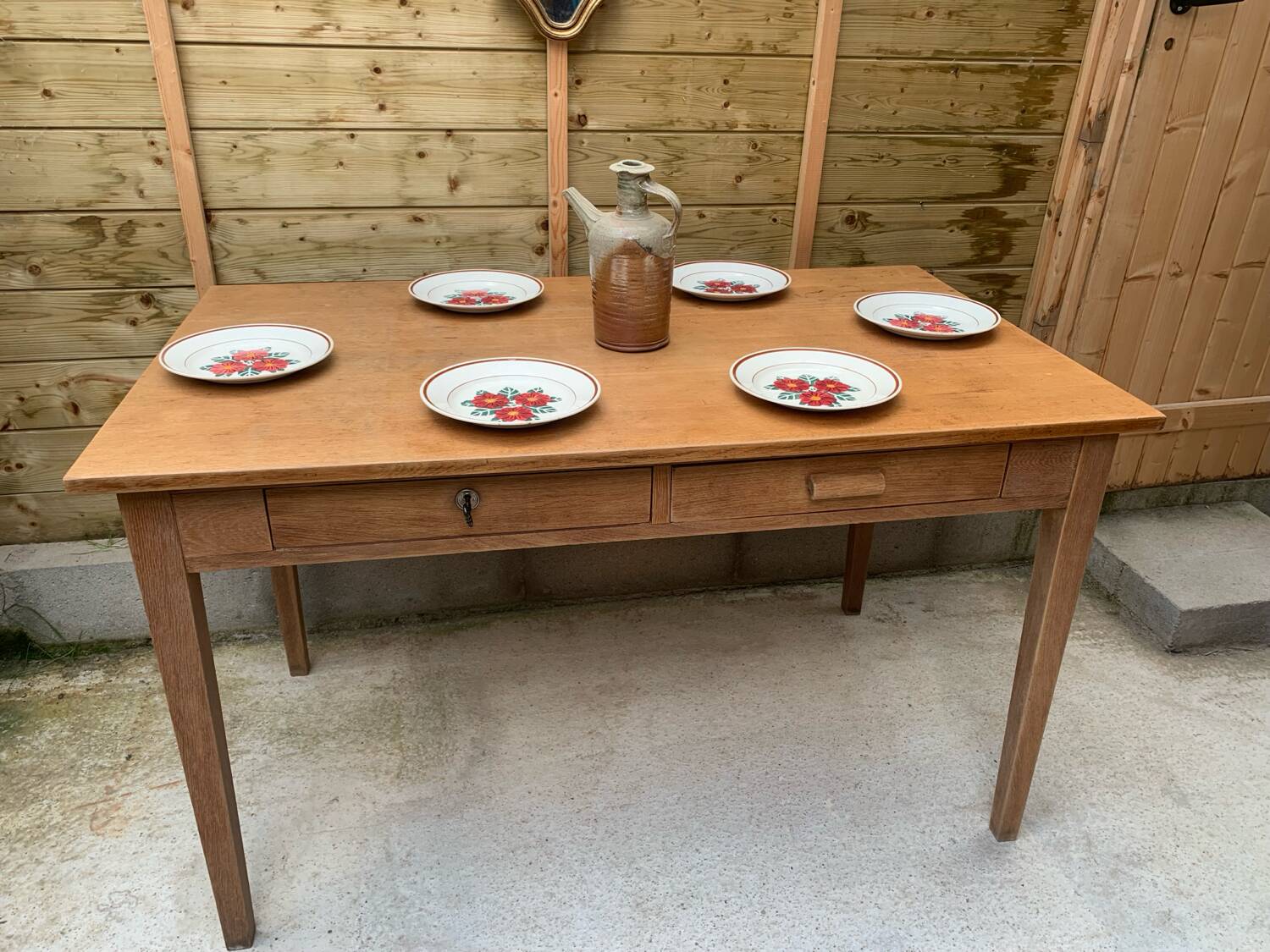 Schoolmaster's office