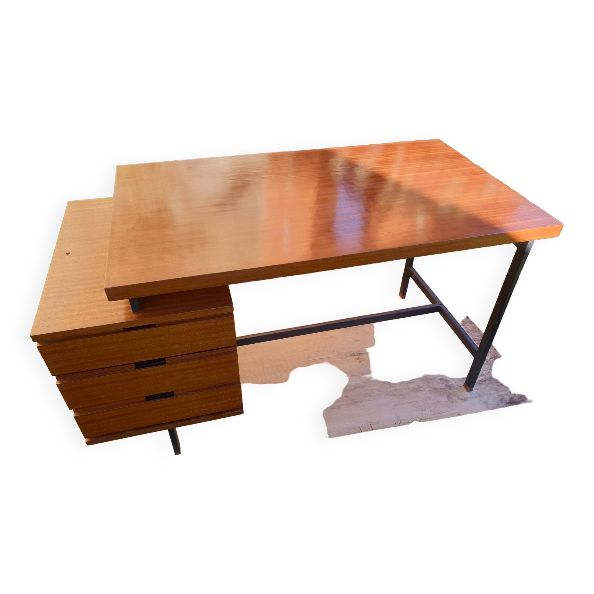 Pierre Guariche Office