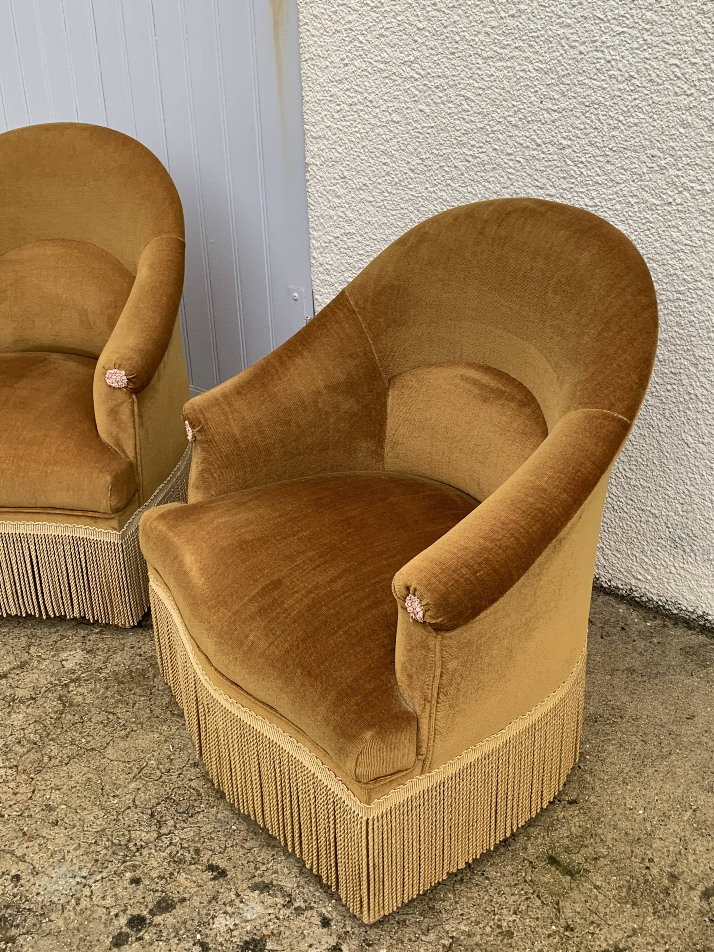 Pair of golden velvet toad armchairs 1970
