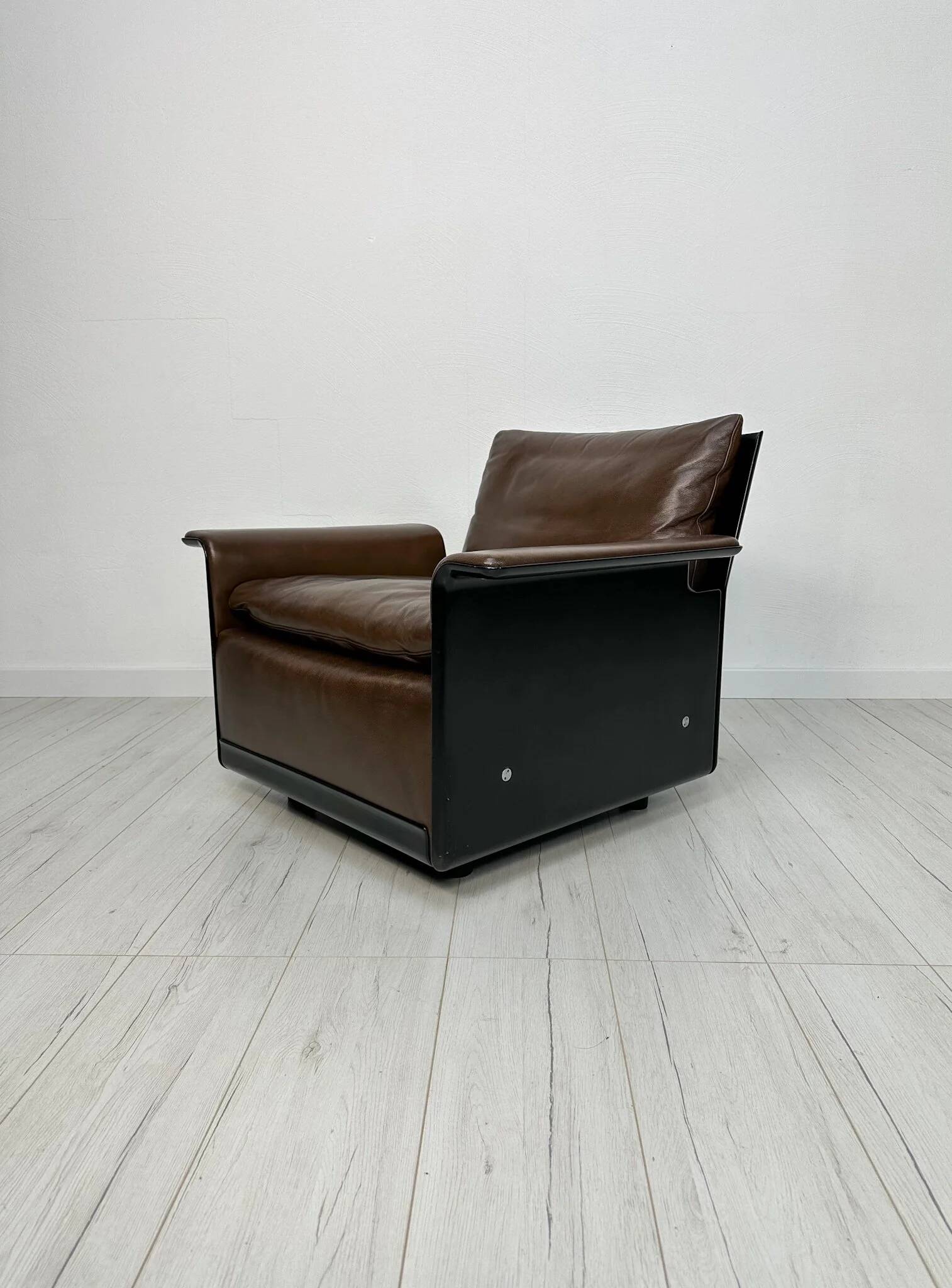 1960s Vintage 620 Leather Lounge Chair by Dieter Rams for Vitsoe