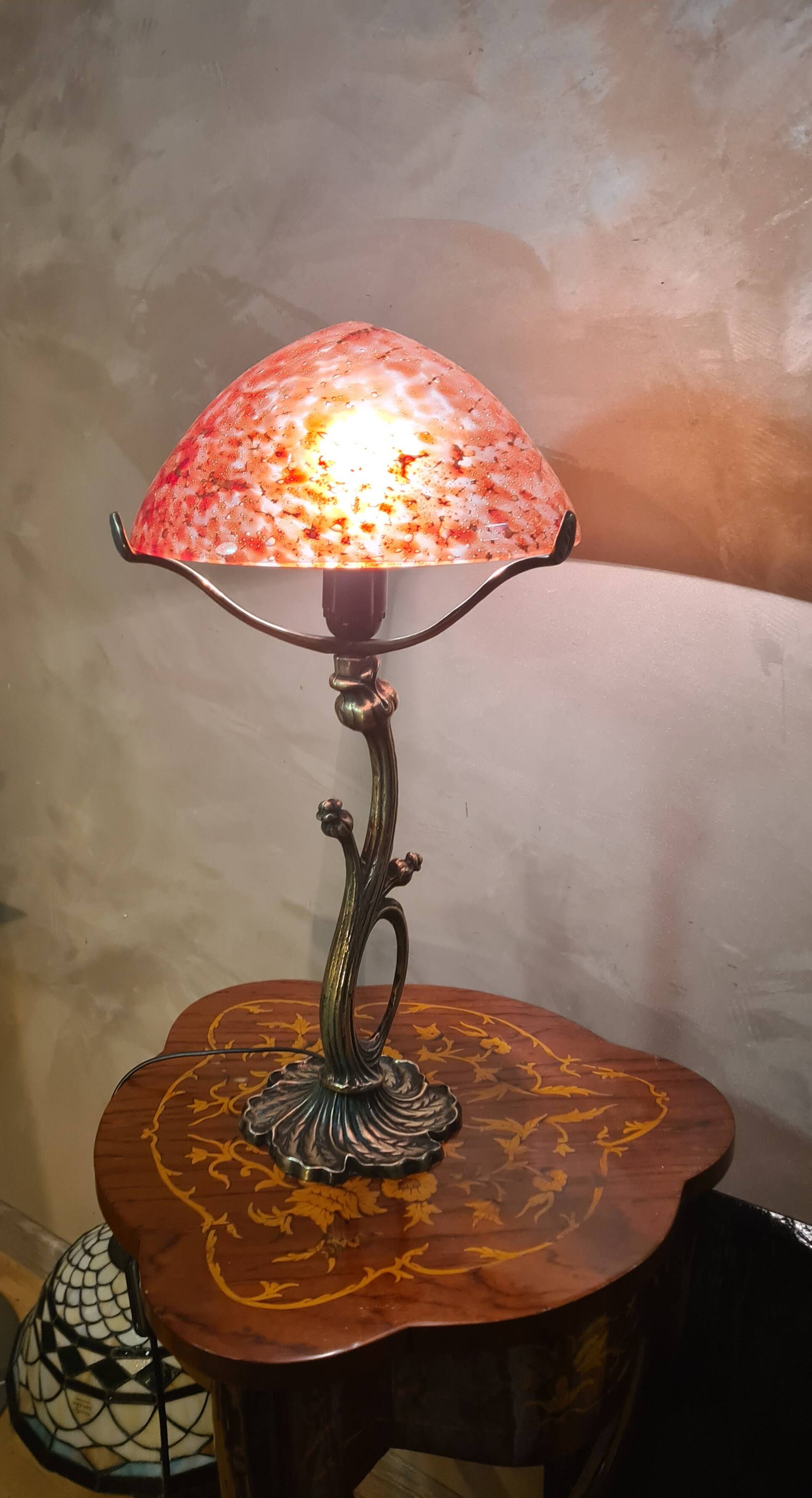 Bronze lamp in Art Nouveau style from 1975 to 1985 with a high-quality glass shade.