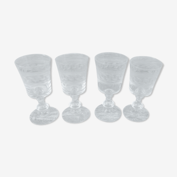 Ensemble de 4 verres à pied gravés pour liqueur