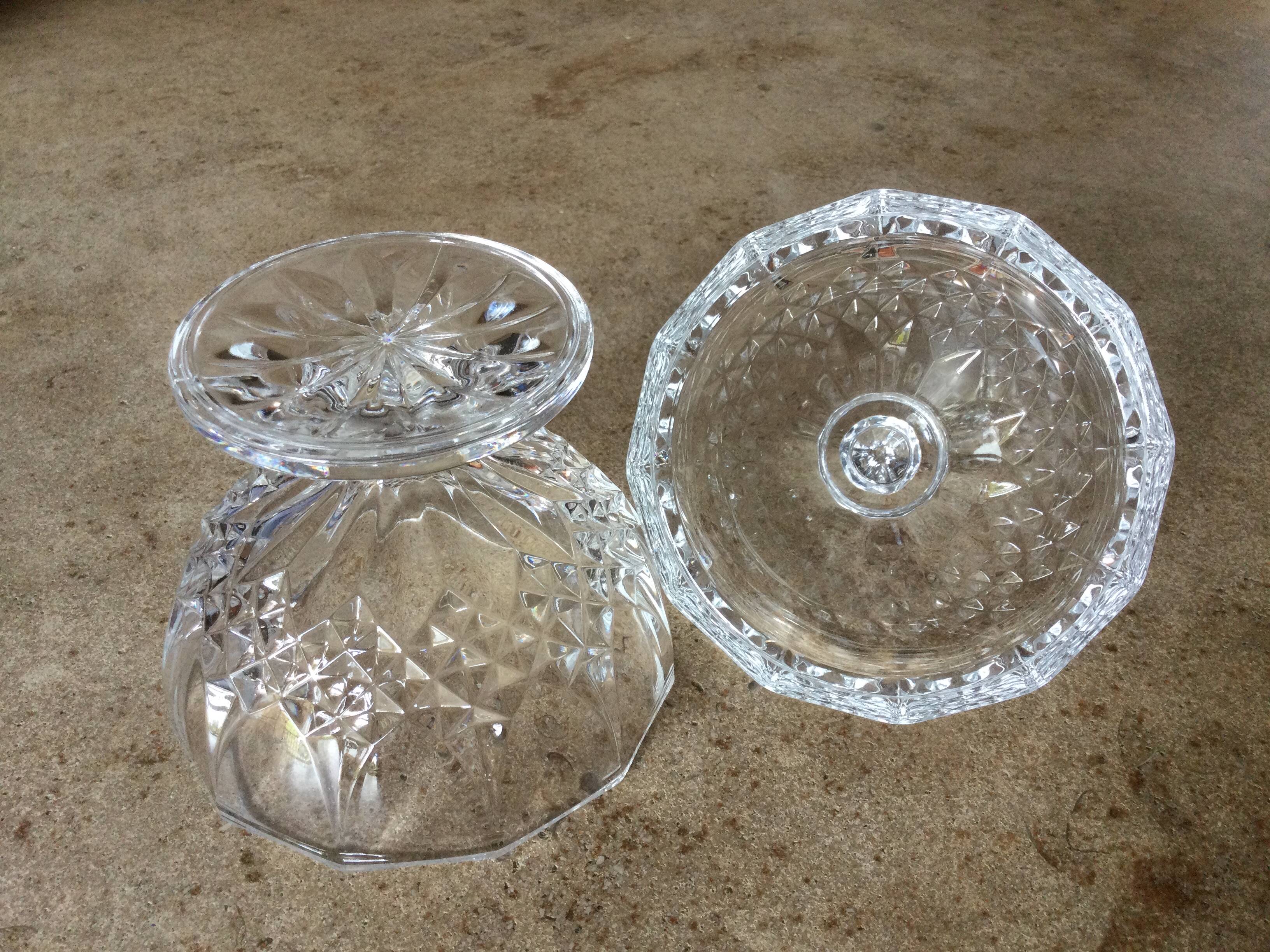 Cristal d'arques sugar bowl/candy box