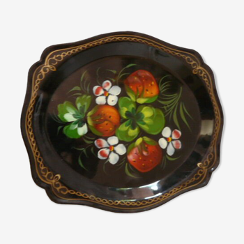 Russian Top Metal Painted vintage decoration of strawberries and strawberry flowers