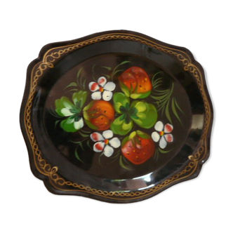 Russian Top Metal Painted vintage decoration of strawberries and strawberry flowers
