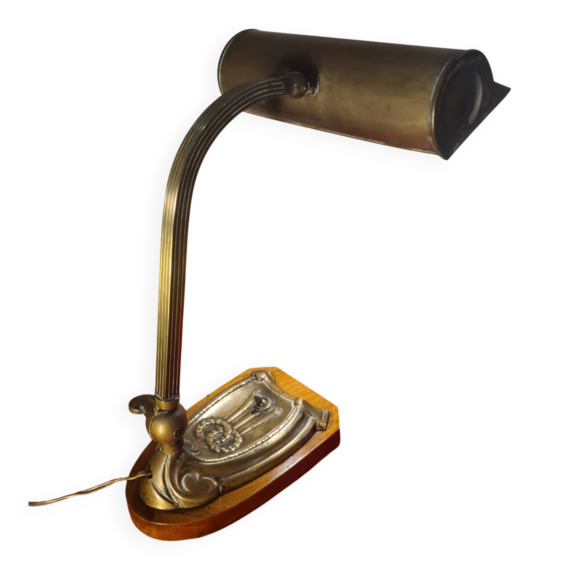 lampe de notaire  art deco, bureau, 1920 a 40 laiton et socle bois vernis h