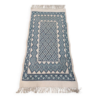 Tapis blanc et bleu tissé mains en laine naturelle