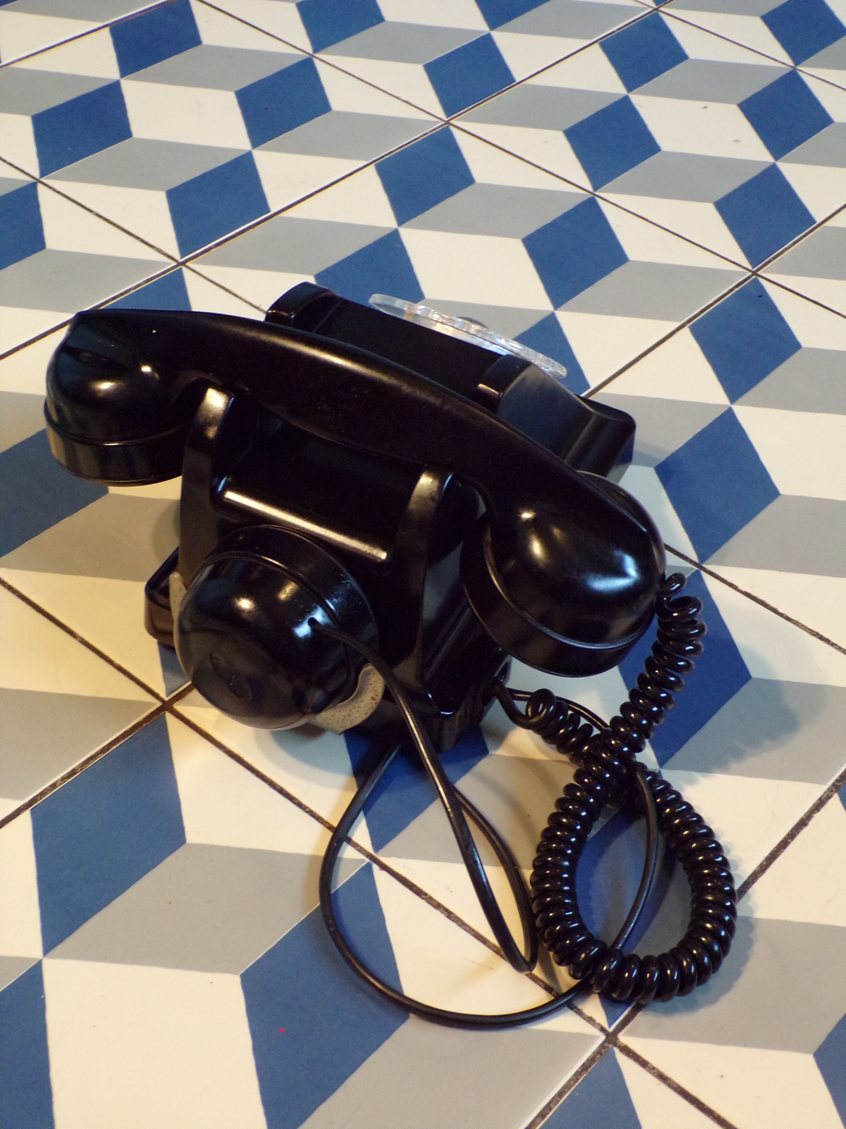 Vintage phone with Bakelite dial