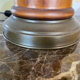 Table lamp with lampshade