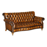 Victorian Chesterfield canapé in hand-dyed serpentine leather.