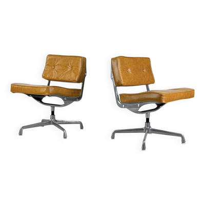 Magnifique paire de fauteuils de bureau « Intermediate » par Charles & Ray Eames pour Herman Miller – 1960s