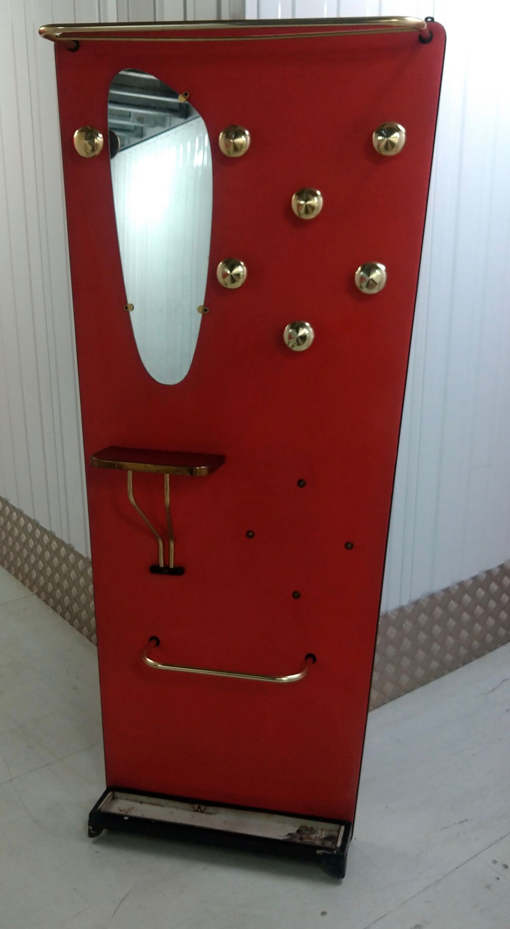 Coat holder