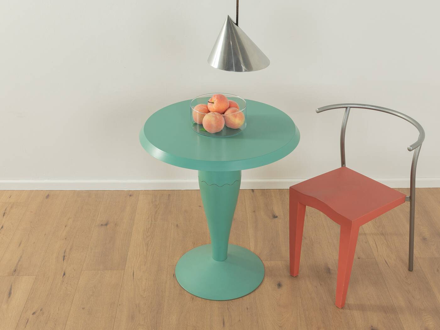 Table bistro miss balū, philippe starck pour kartell