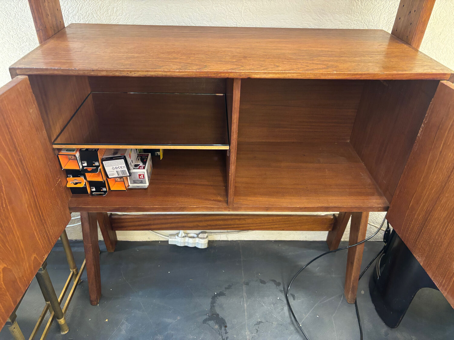 Vintage Scandinavian teak library from the 1960s – design shelf n