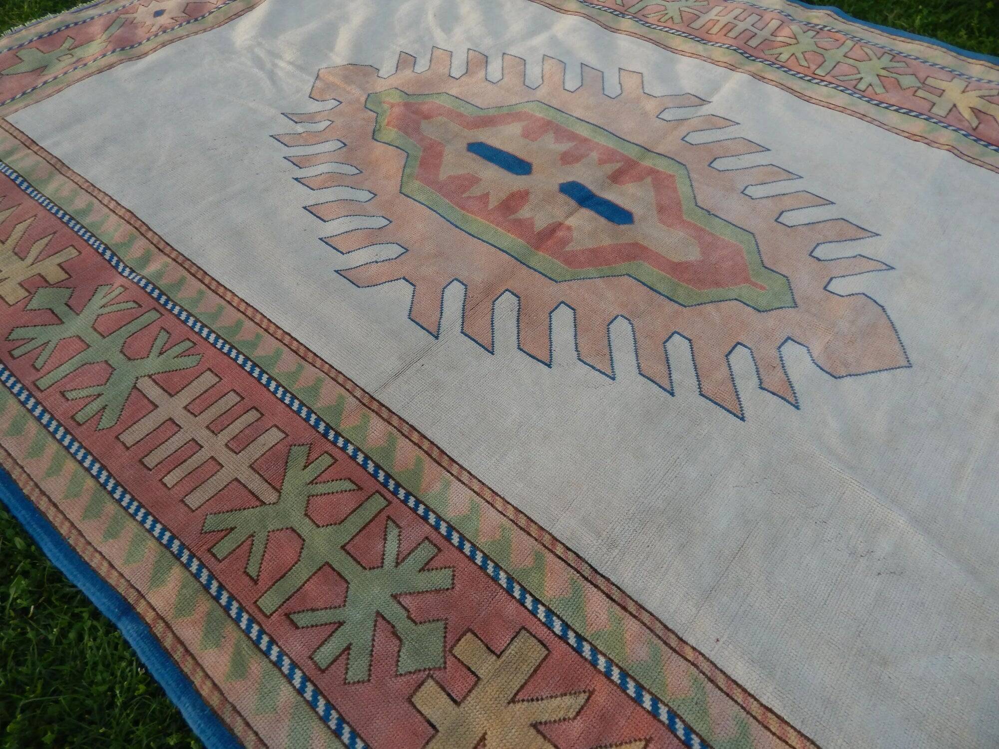 Vintage Turkish Oushak rug 238x350 cm