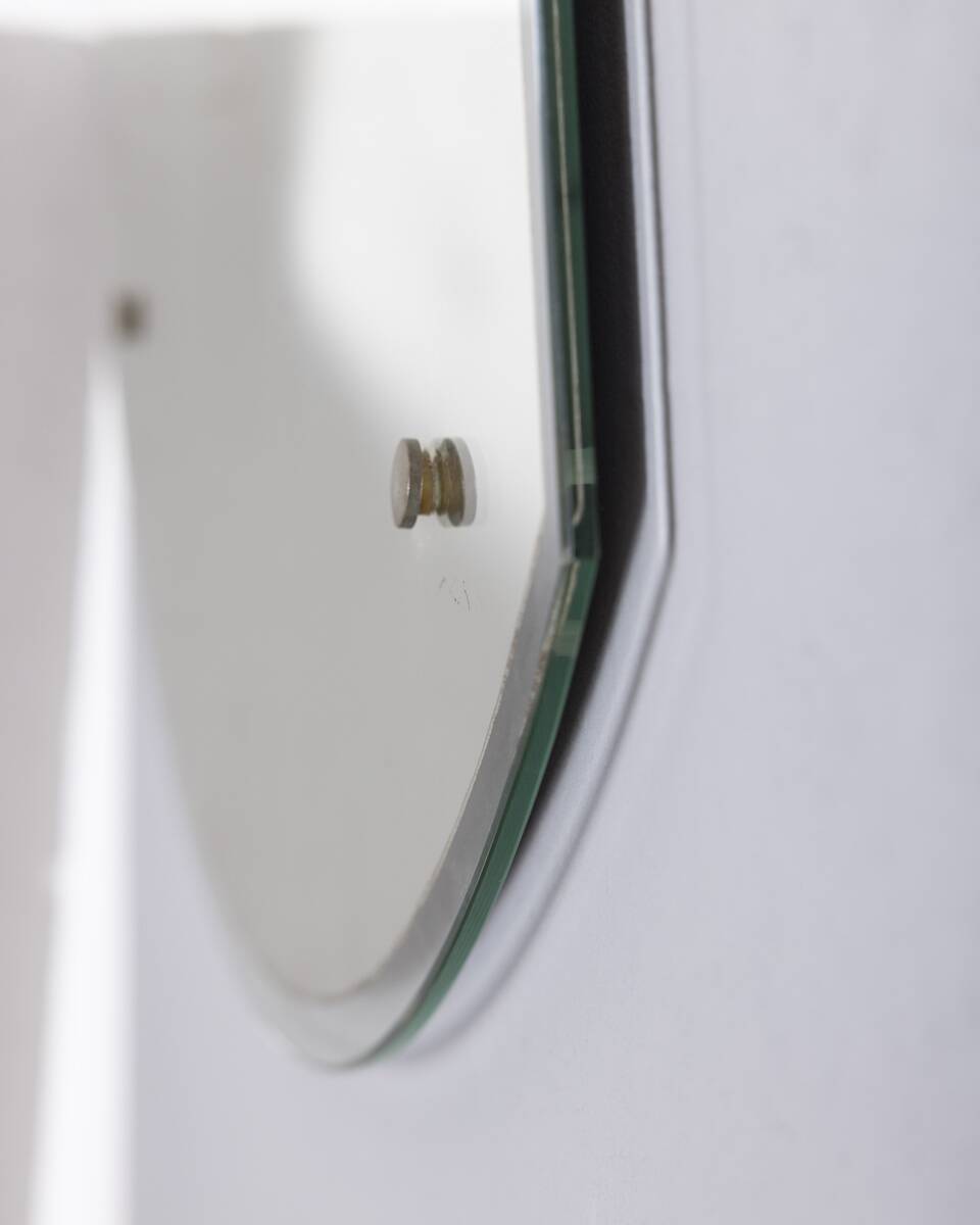 Vintage 1960s Italian-design glass teardrop wall mirror