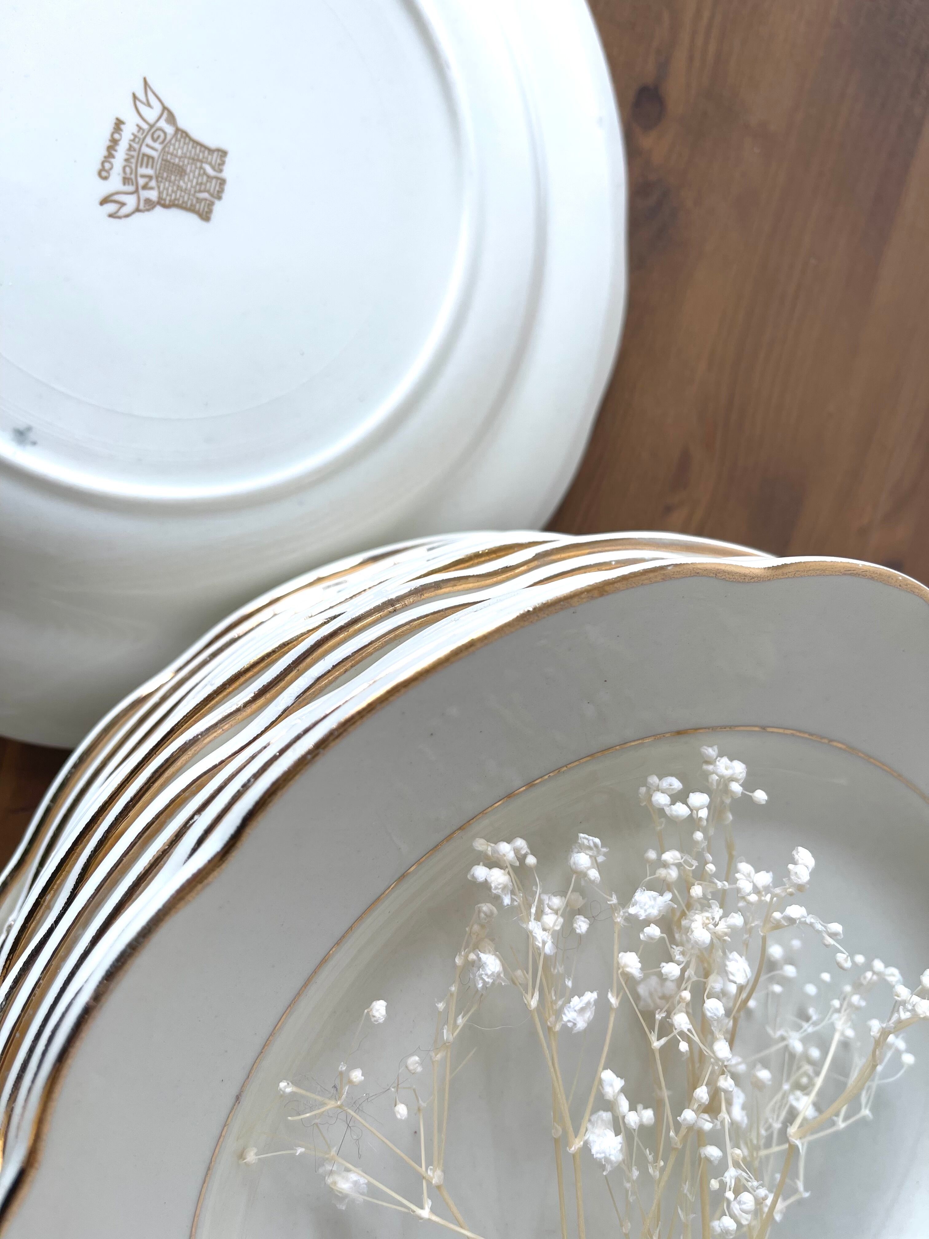 12 Gien vintage dessert plates