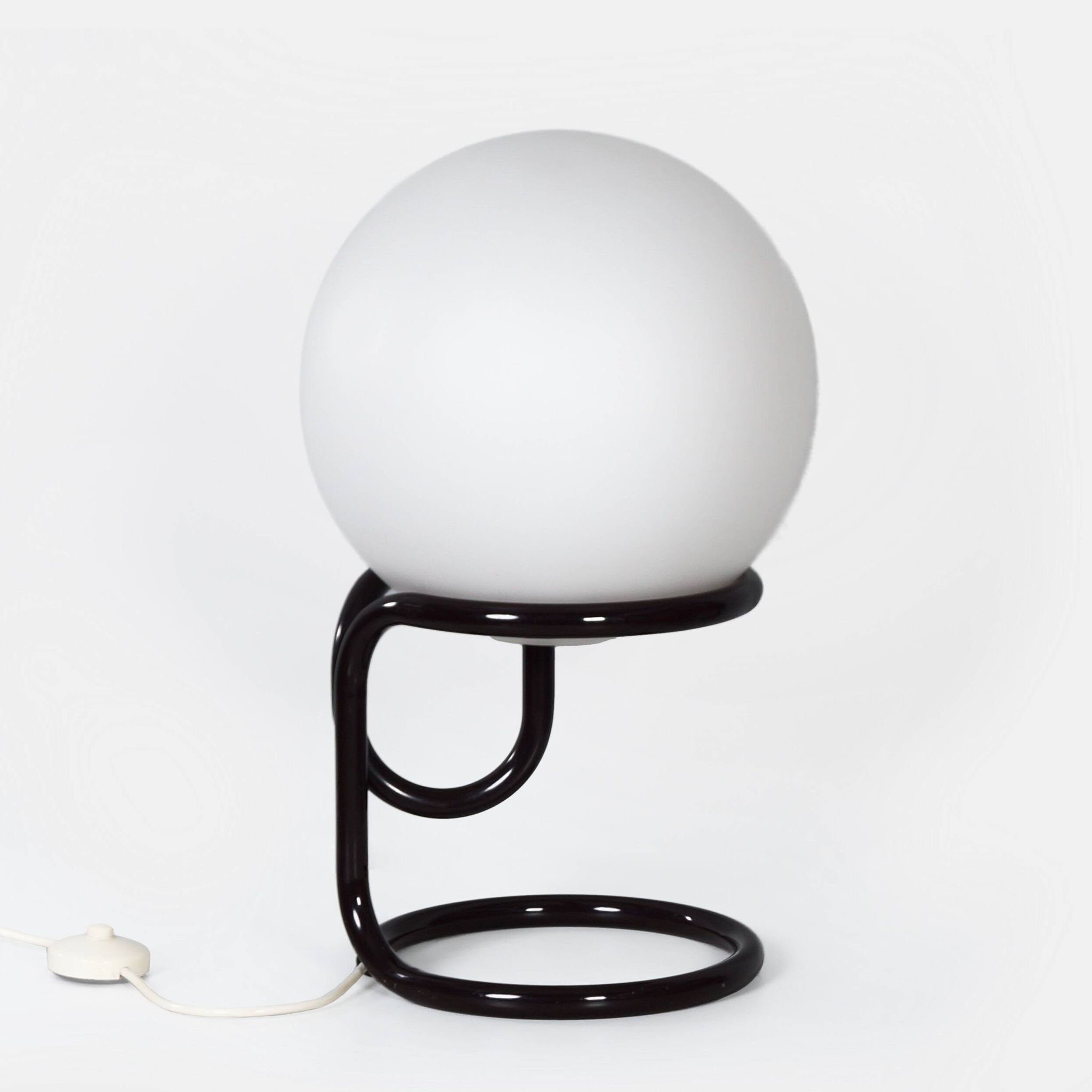 Globe table lamp by Aldo van den Nieuwelaar for Domani Design, 60s
